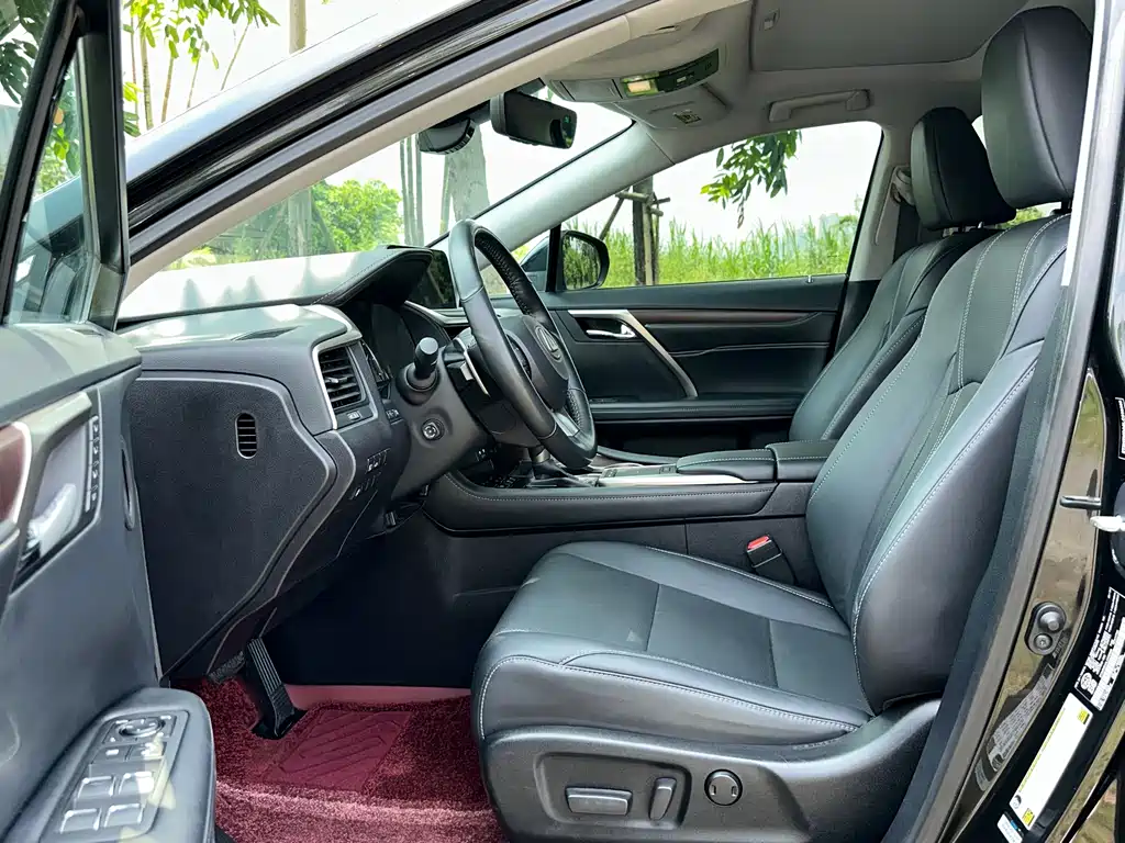 Lexus RX — миниатюра 8