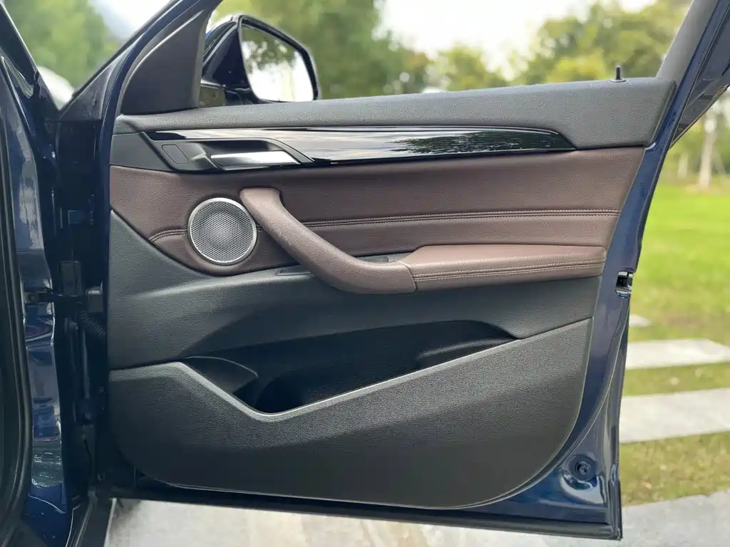 BMW X2 — миниатюра 16