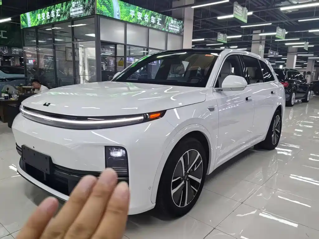 Li Auto Li L7 — миниатюра 3