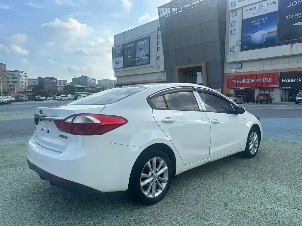 Kia K3 — миниатюра 7