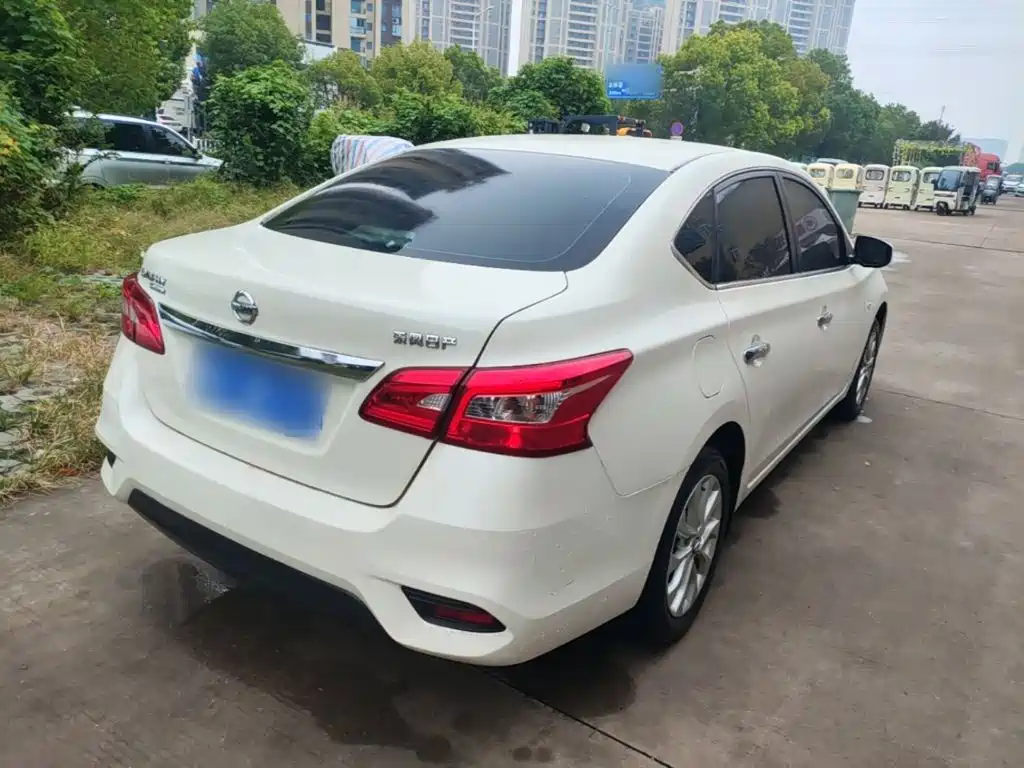 Nissan Sylphy — миниатюра 7