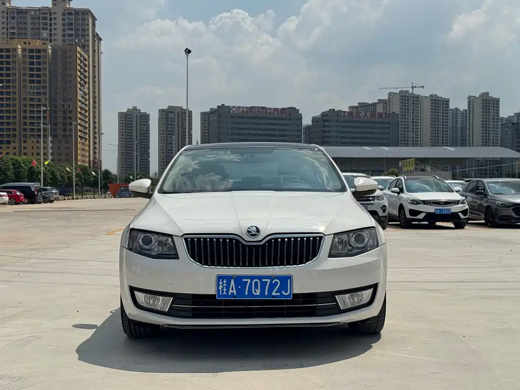 Skoda Octavia — миниатюра 2