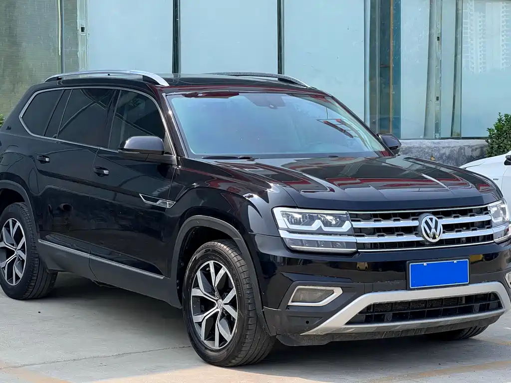 Volkswagen Teramont — миниатюра 3