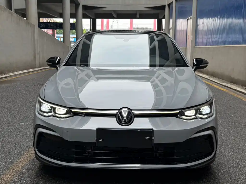 Volkswagen Golf — миниатюра 2
