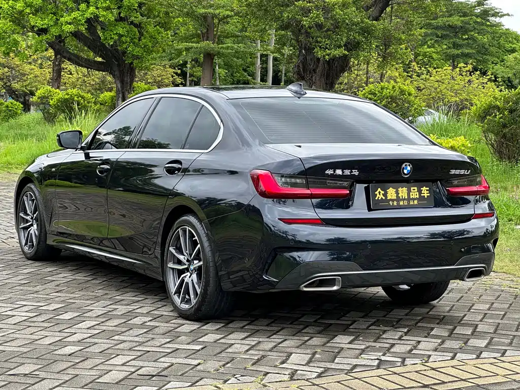 BMW 3 Series — миниатюра 13