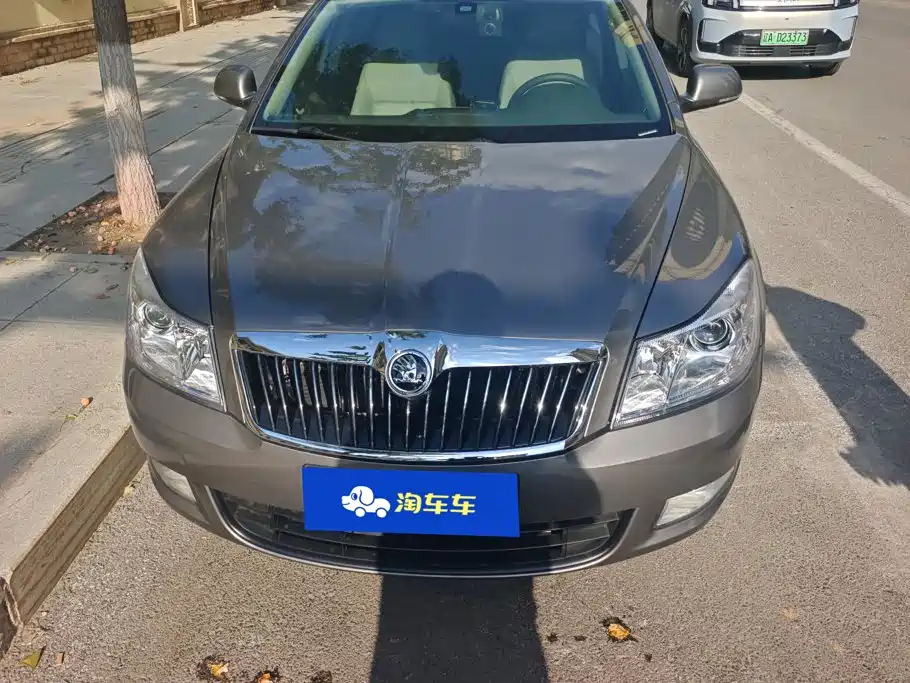 Skoda Octavia — миниатюра 2