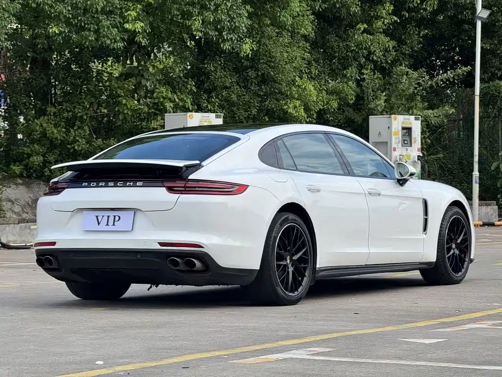 Porsche Panamera — миниатюра 7