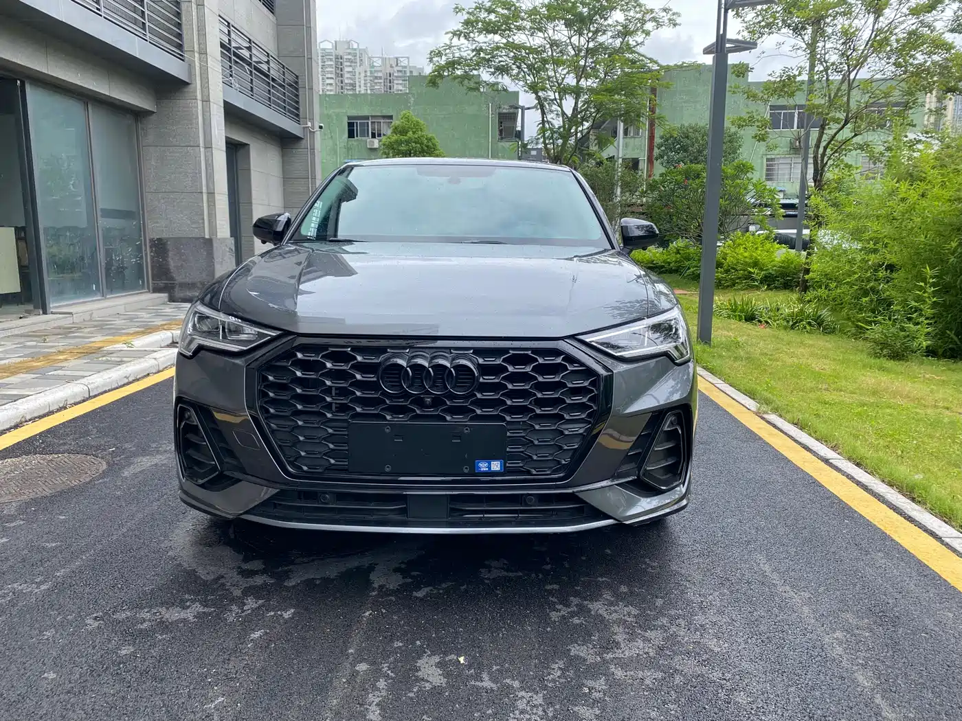 Audi Q3 Sportback id 4669202 из Китая 14
