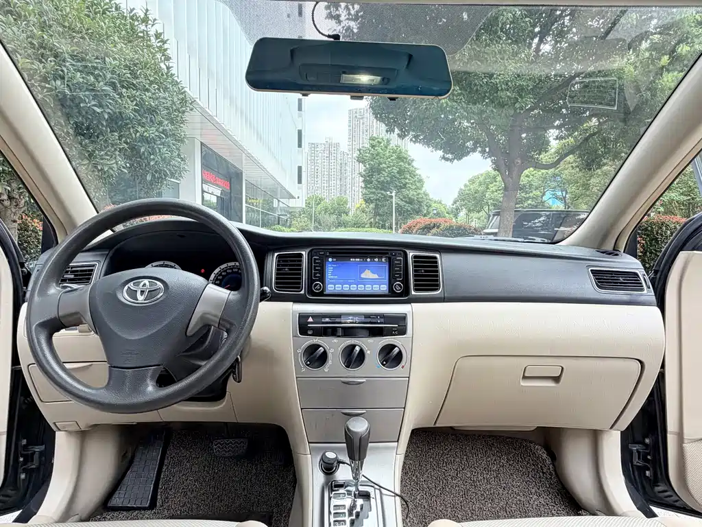 Toyota Corolla — миниатюра 11