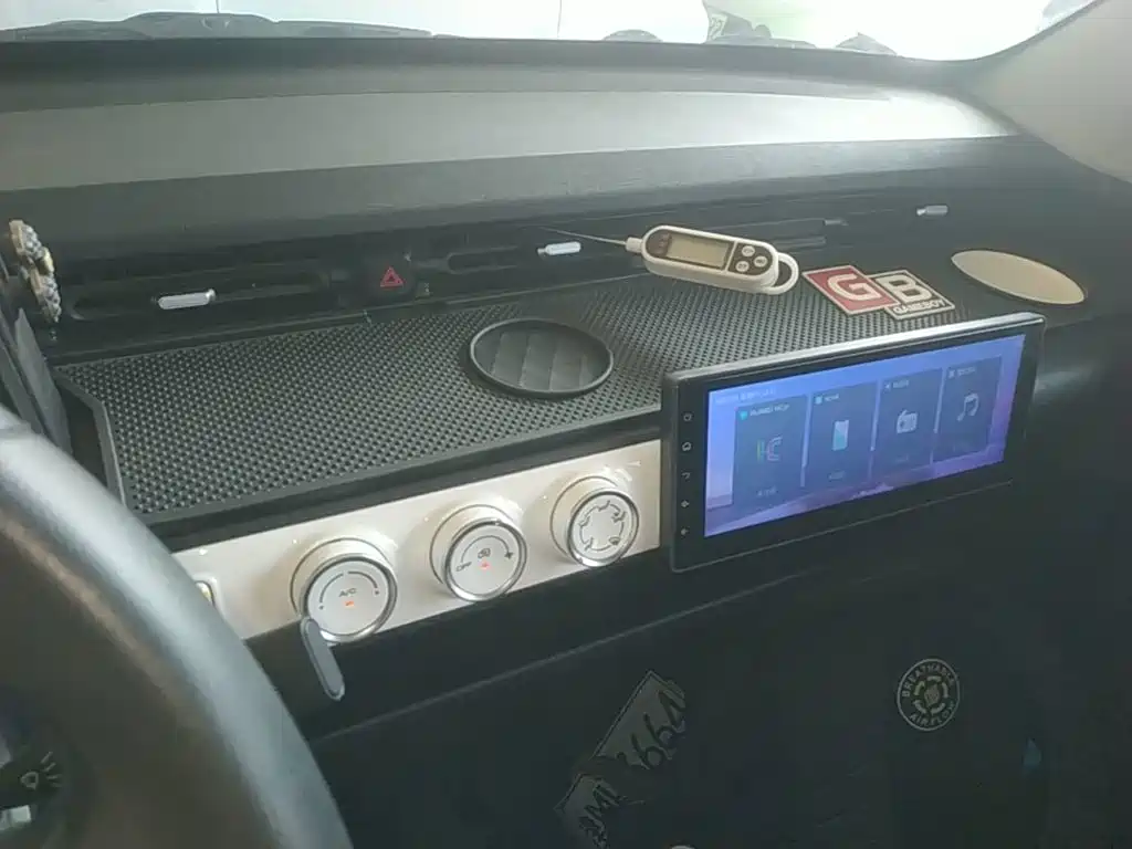 Wuling MINIEV — миниатюра 13