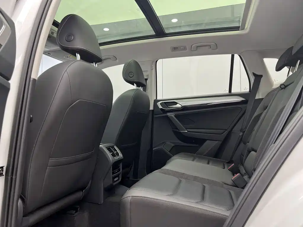 Volkswagen Tayron — миниатюра 8