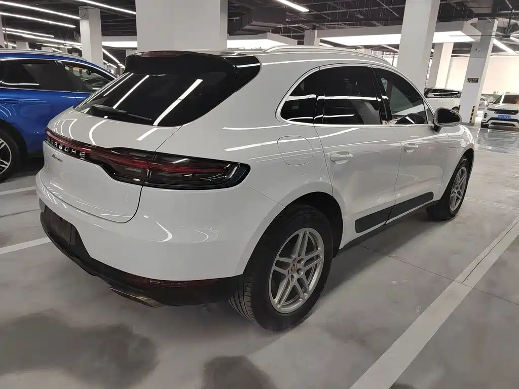 Porsche Macan — миниатюра 15
