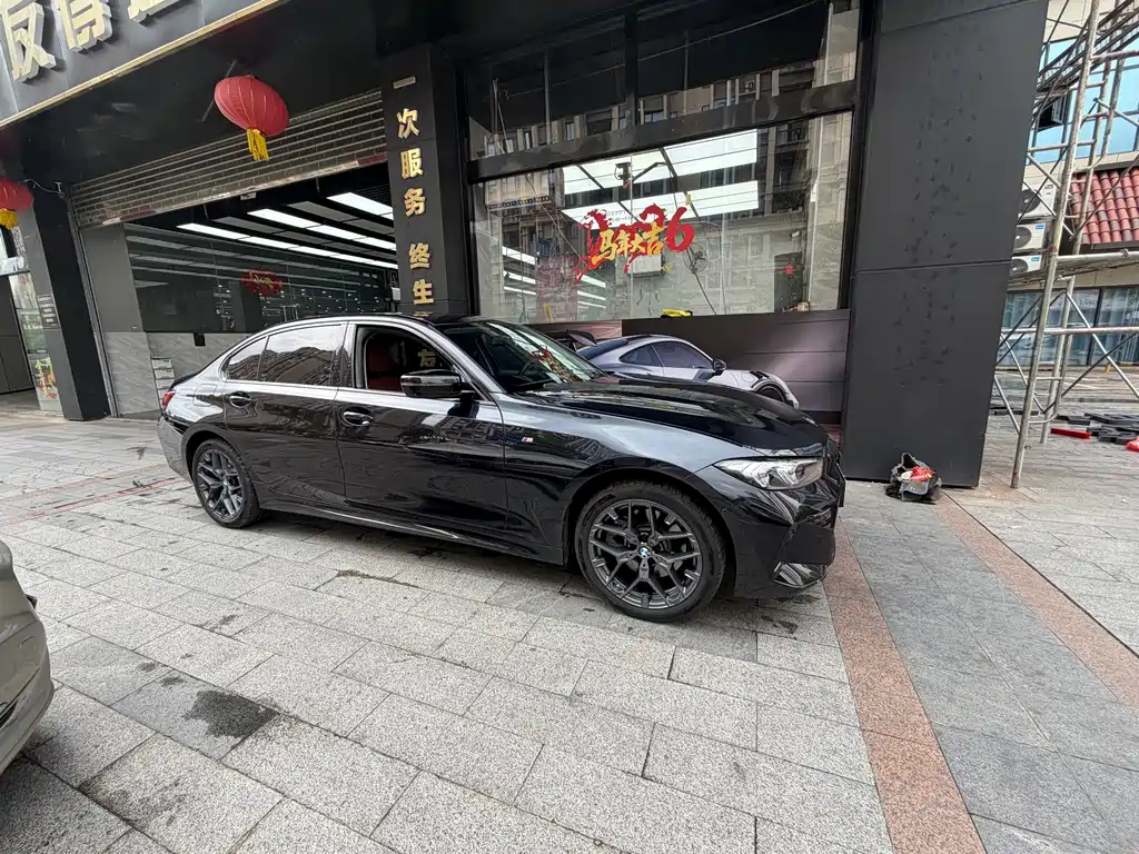 BMW 3 Series — миниатюра 4