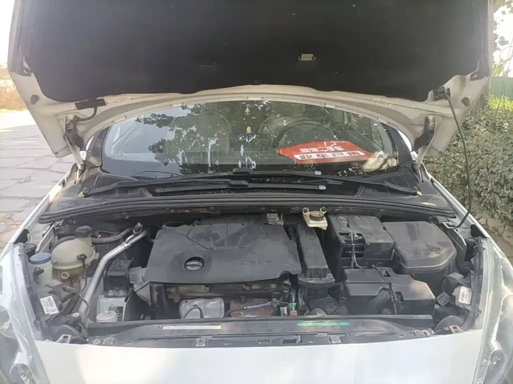 Peugeot 308 — миниатюра 20