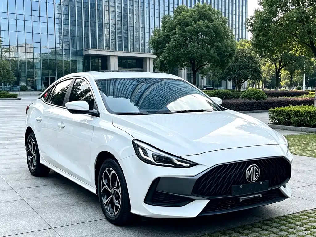 MG MG5 — миниатюра 3