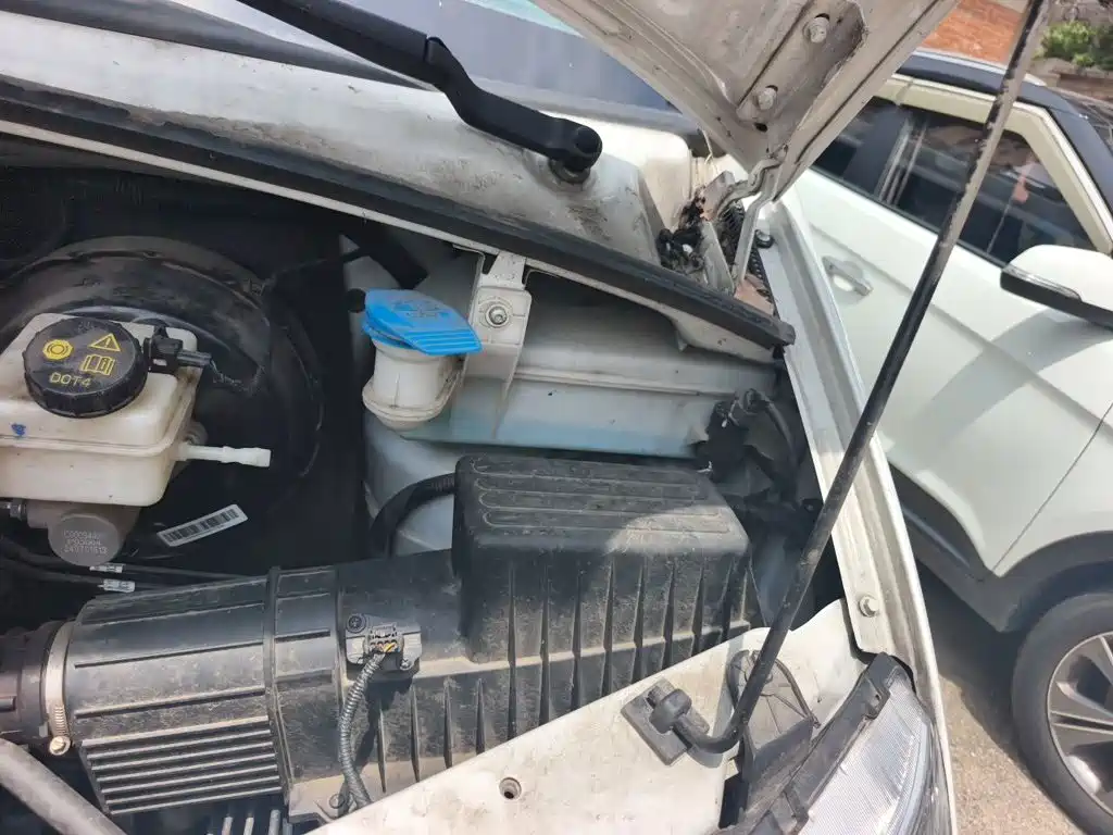 MAXUS V80 — миниатюра 22