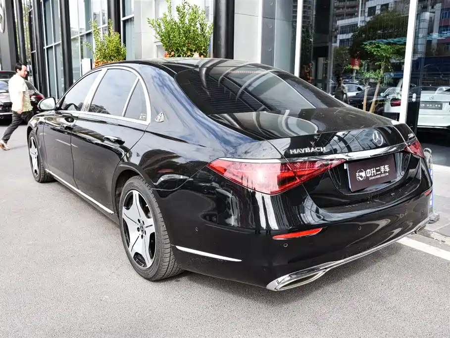 MERCEDES-BENZ S CLASS