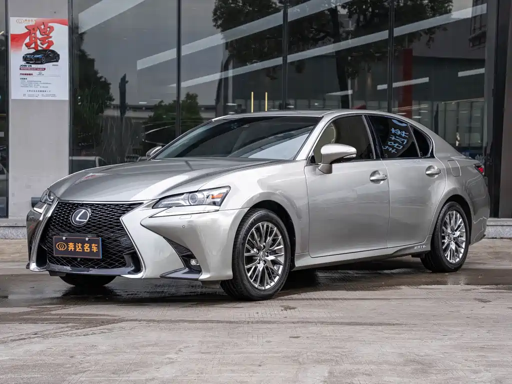 Lexus GS