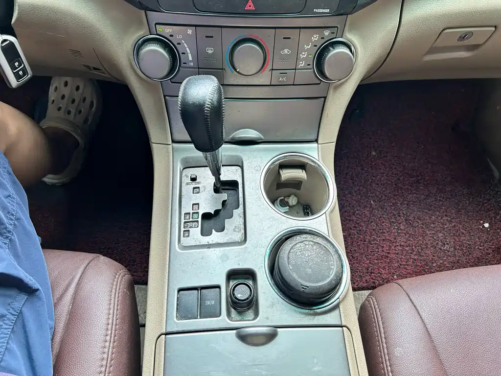 Toyota Highlander — миниатюра 12