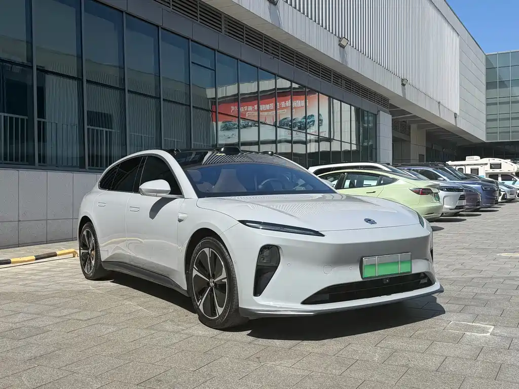 NIO ET5T — миниатюра 3