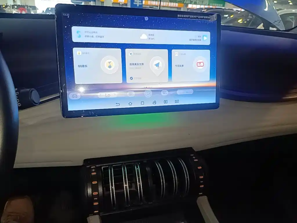 BYD Yuan Plus — миниатюра 13