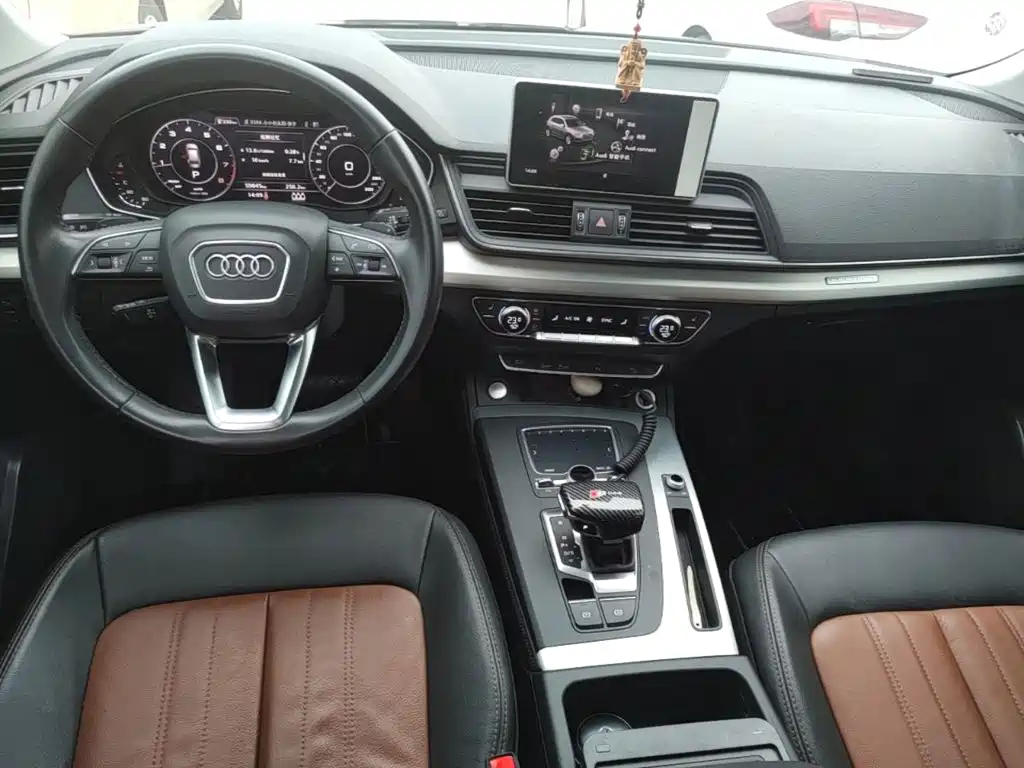 Audi Q5L — миниатюра 10