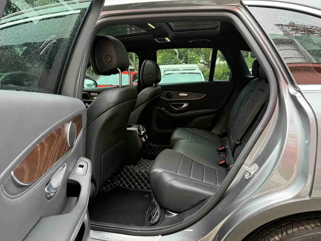 Mercedes-Benz GLC — миниатюра 8