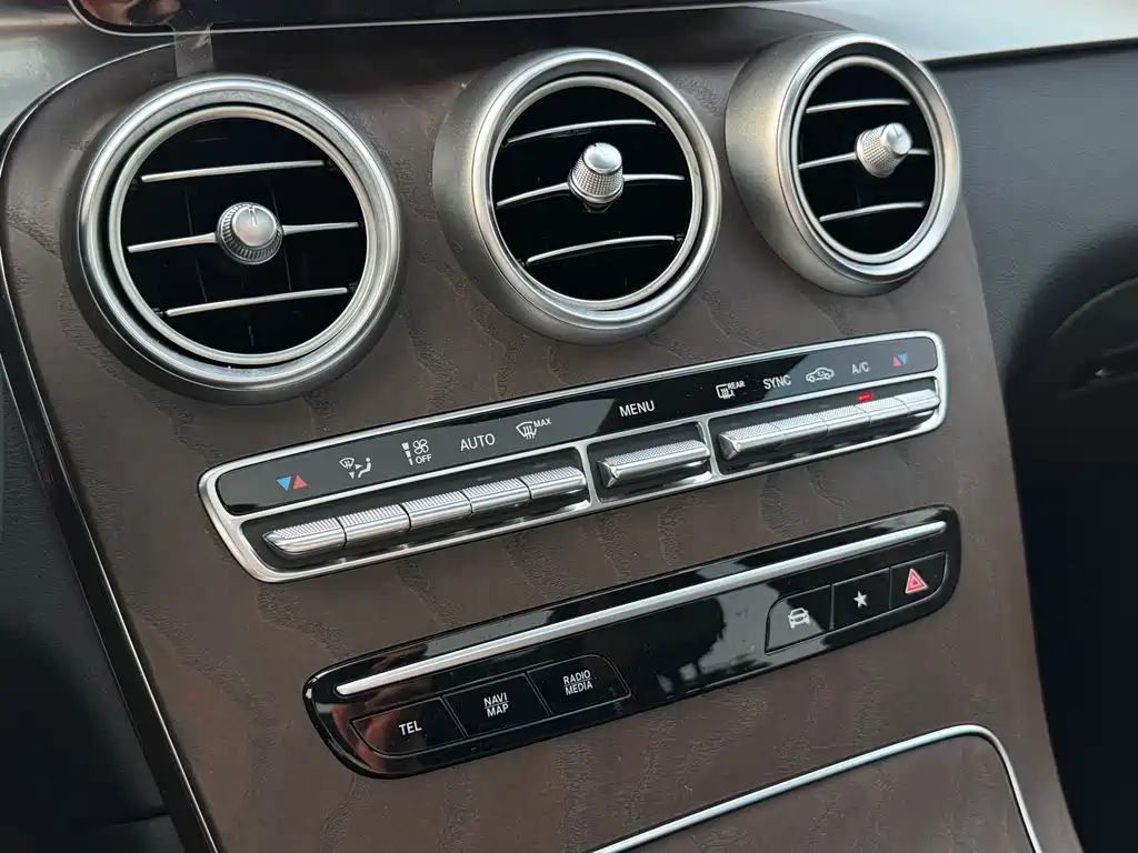 Mercedes-Benz GLC — миниатюра 19