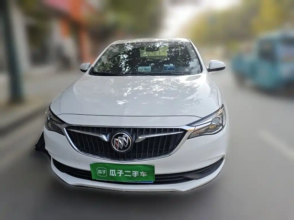 Buick Excelle — миниатюра 2