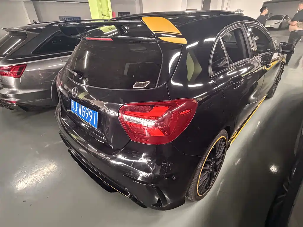 Mercedes-Benz A-Class AMG (Import) — миниатюра 8