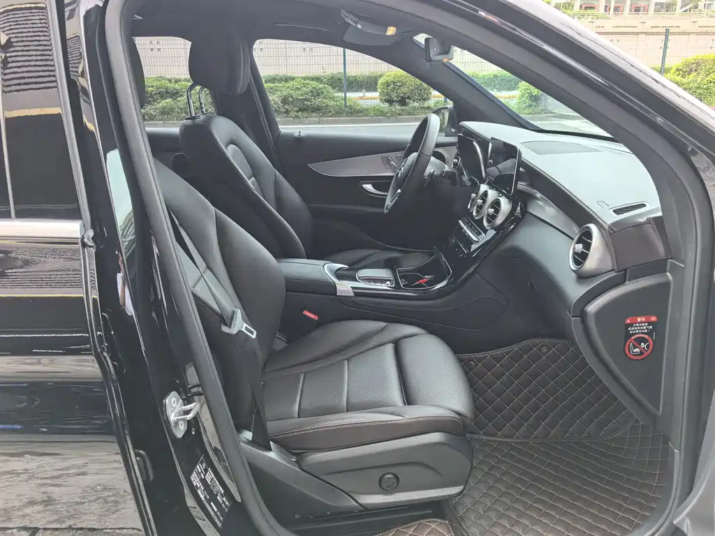 Mercedes-Benz GLC — миниатюра 7