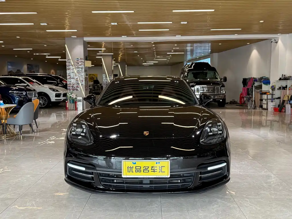 Porsche Panamera — миниатюра 2
