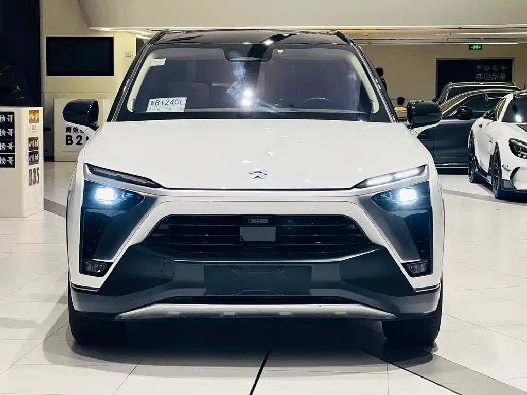 NIO ES8 — миниатюра 2