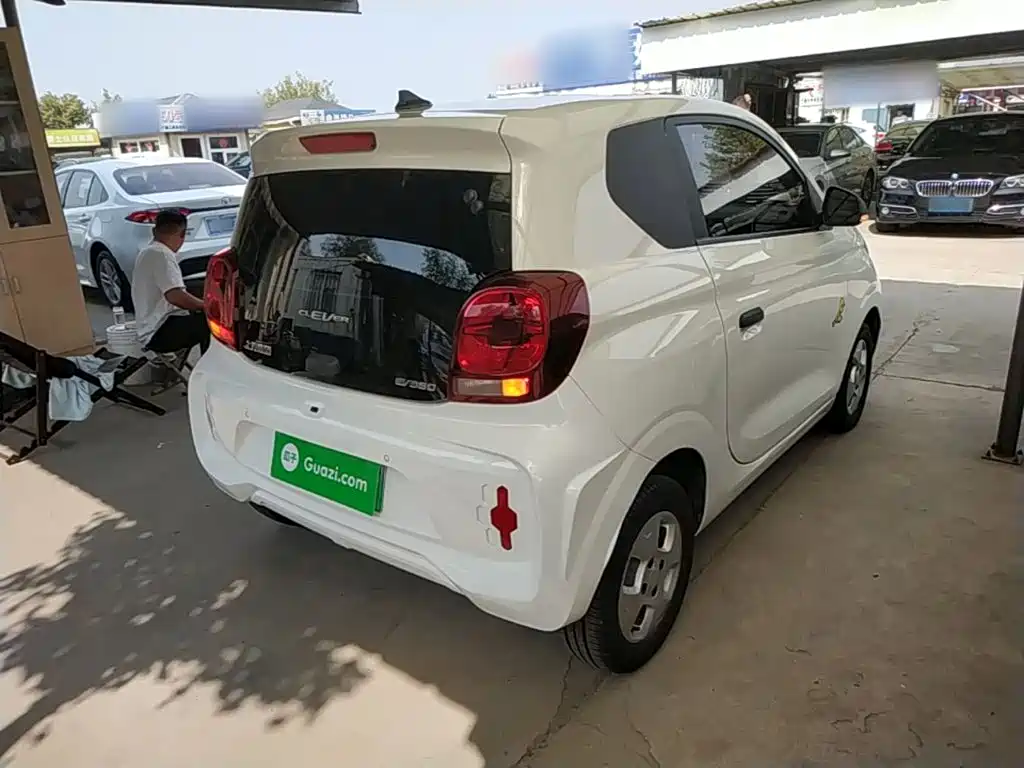 Roewe Clever — миниатюра 7