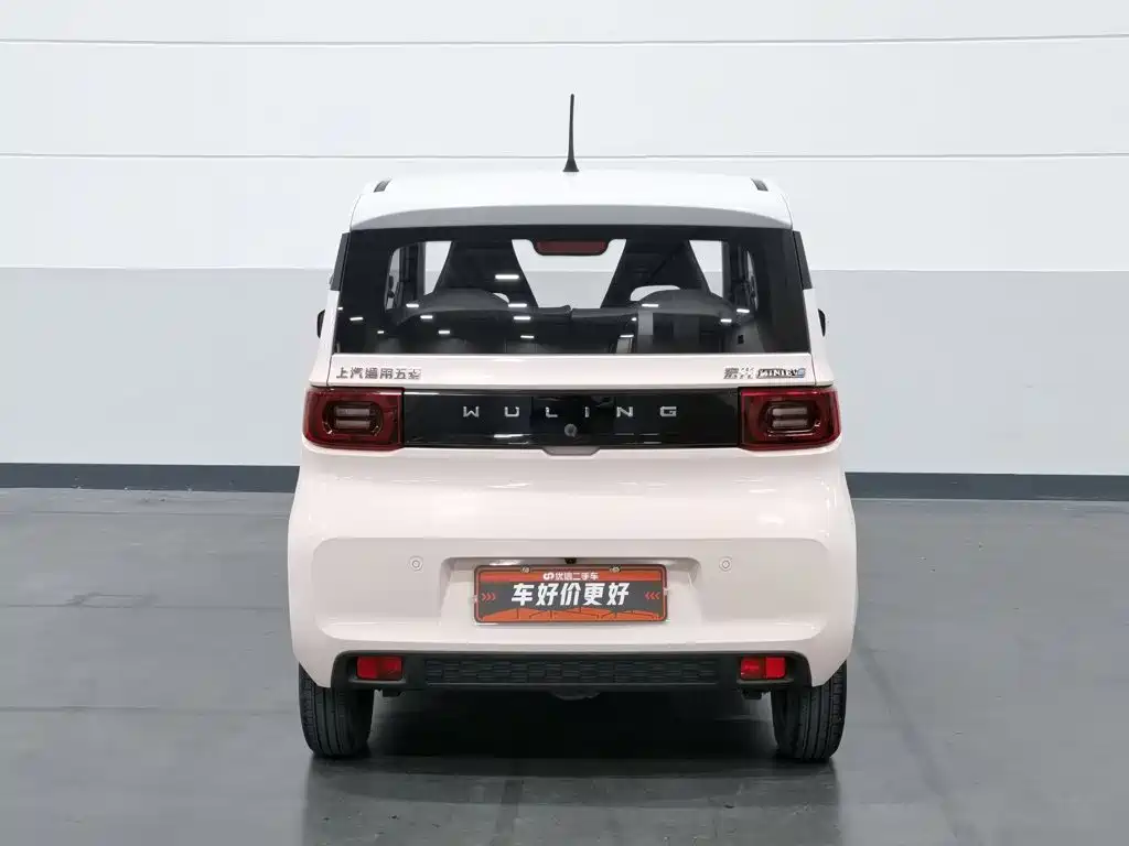 Wuling MINIEV — миниатюра 4