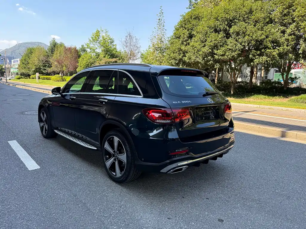 Mercedes-Benz GLC — миниатюра 5