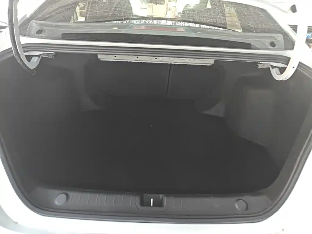 Geely Binrui — миниатюра 18
