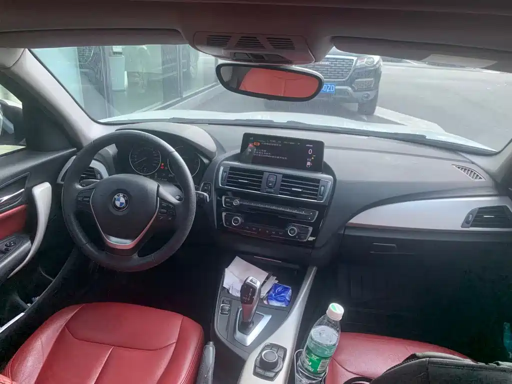 BMW 1 Series (Import) — миниатюра 6