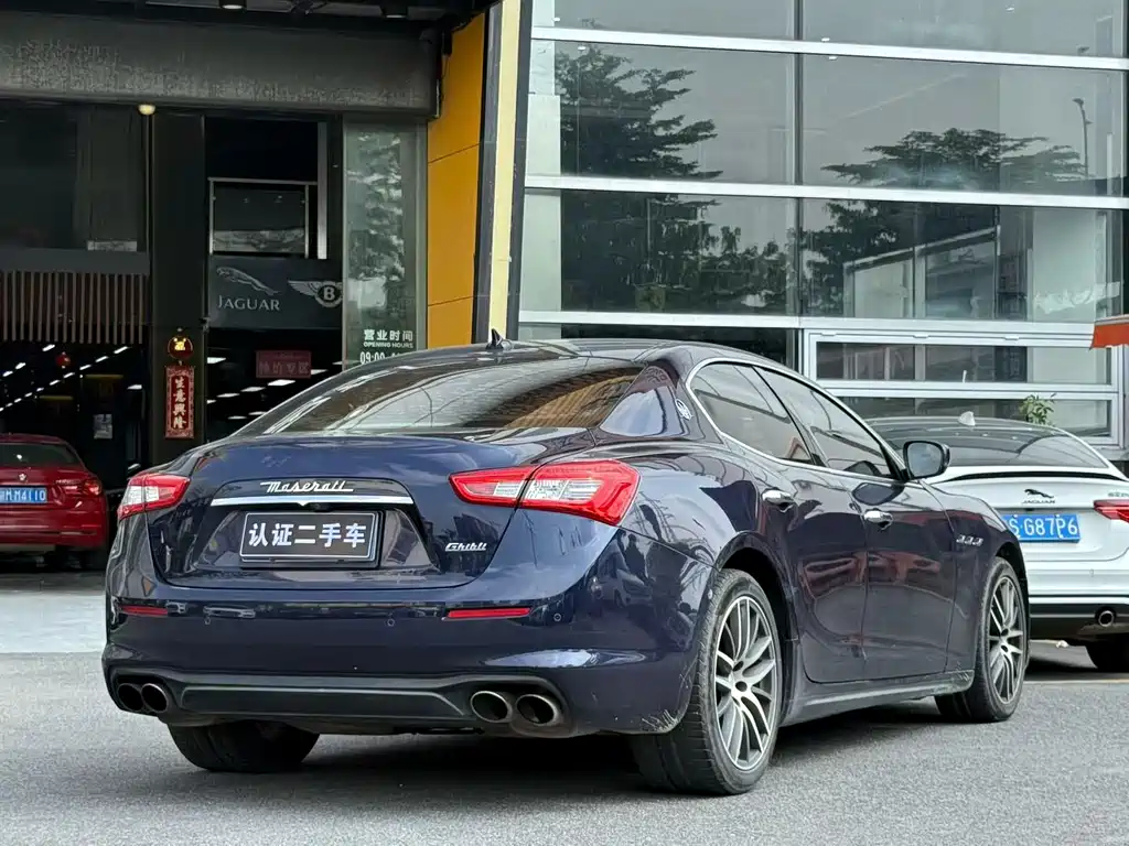 Maserati Ghibli — миниатюра 3