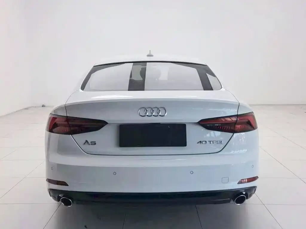 Audi A5 (Import) — миниатюра 8