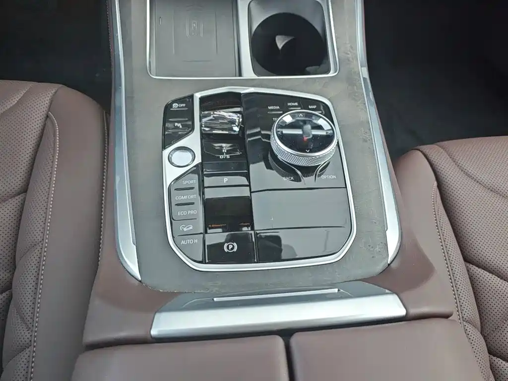 BMW X5 — миниатюра 12