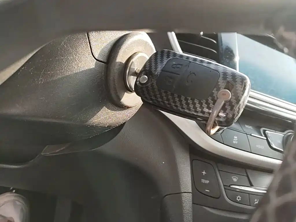 Buick Excelle — миниатюра 9