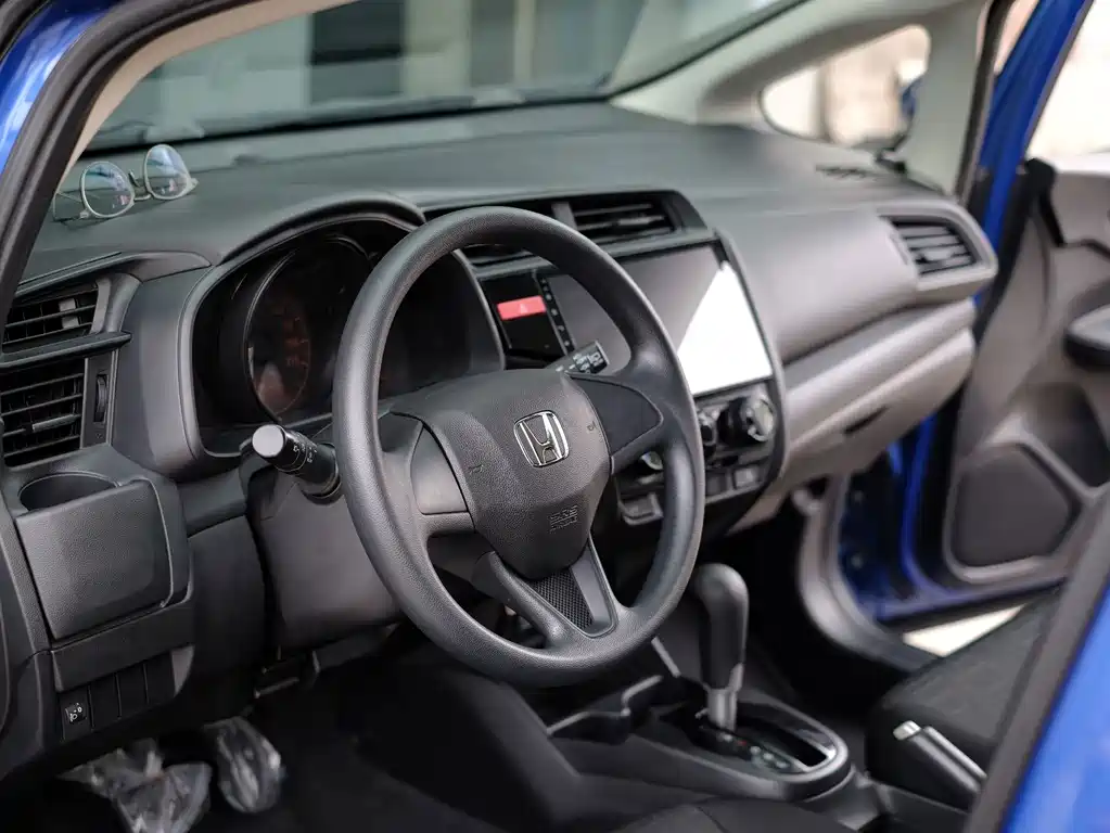 Honda Fit — миниатюра 23