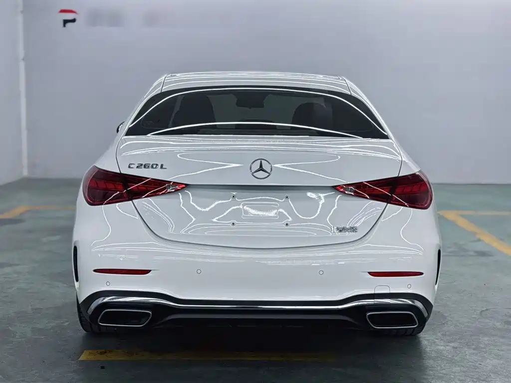 Mercedes-Benz C-Class — миниатюра 7