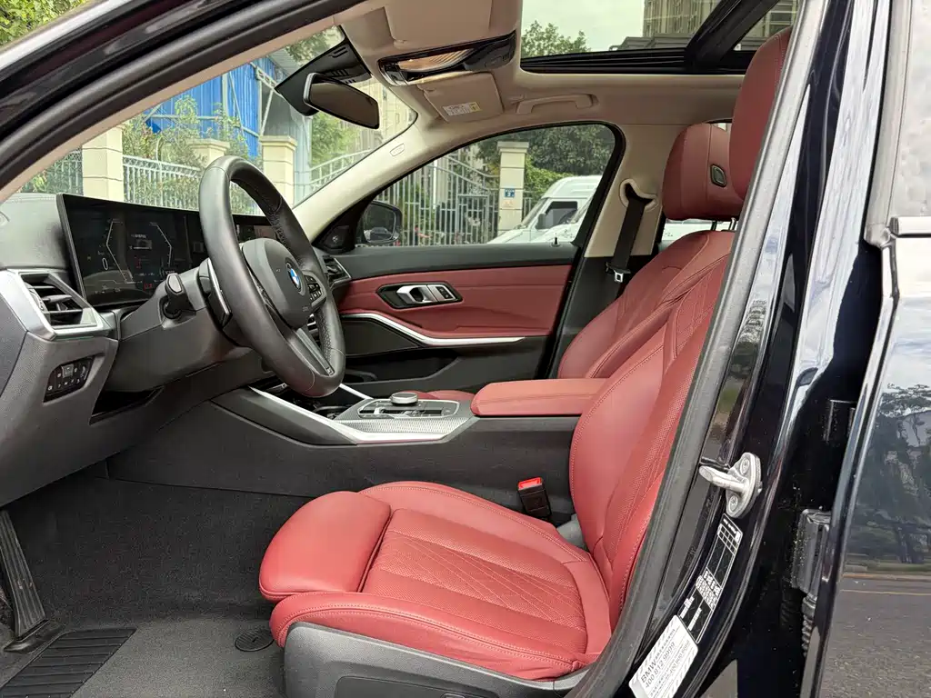 BMW 3 Series — миниатюра 4