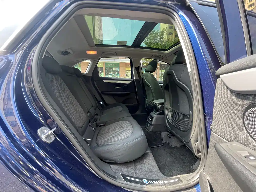 BMW 2 SERIES STATION WAGON