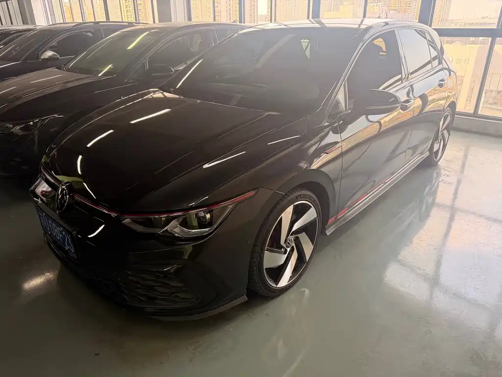Volkswagen Golf GTI — миниатюра 2
