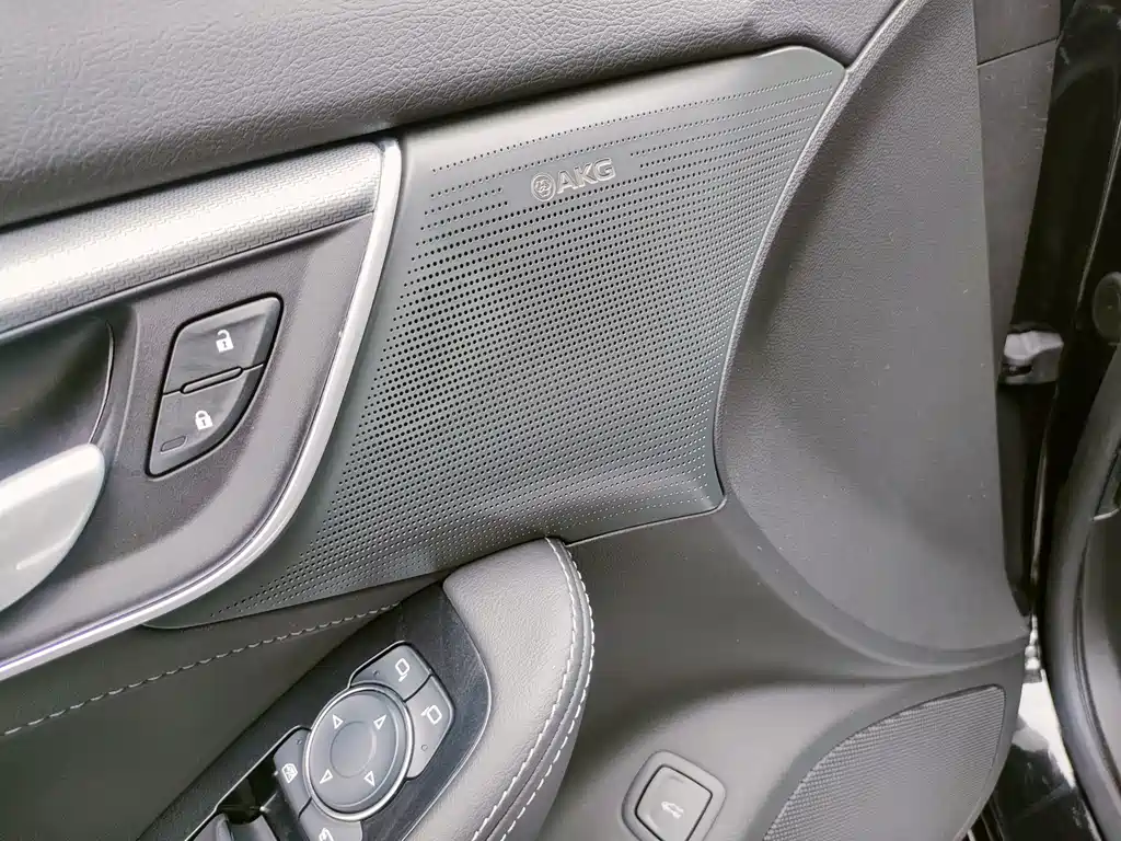 Cadillac CT5 — миниатюра 24