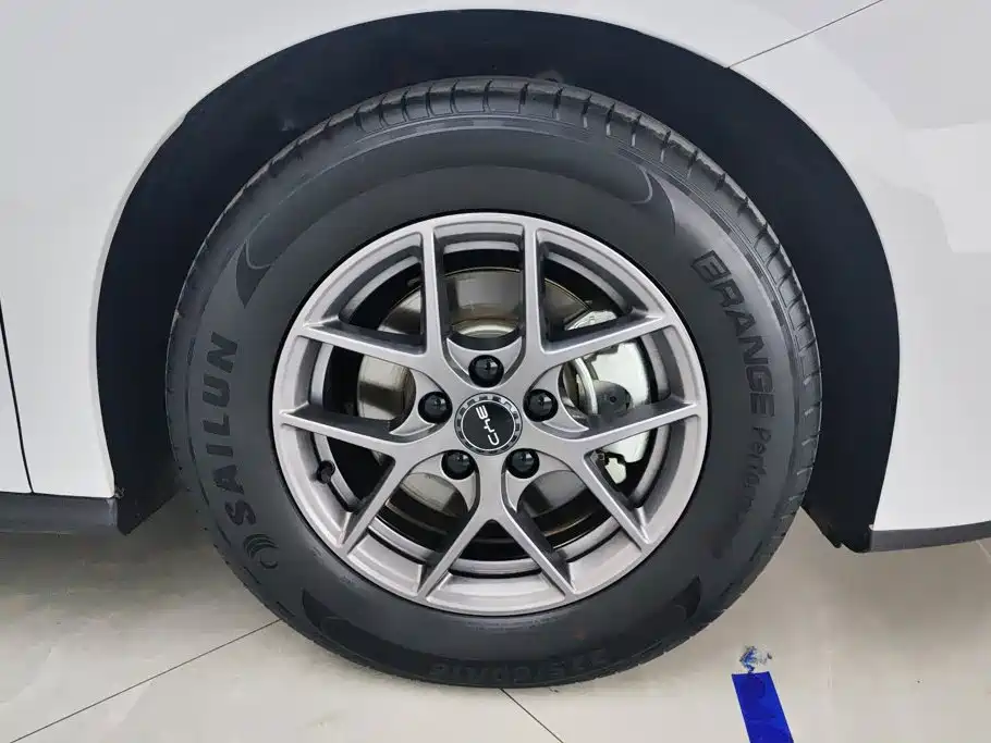 BYD Seal 06 — миниатюра 6