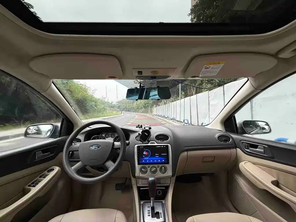 Ford Focus — миниатюра 5